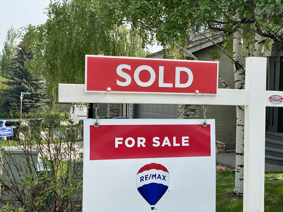 how does the CMHC work for first time home buyrers